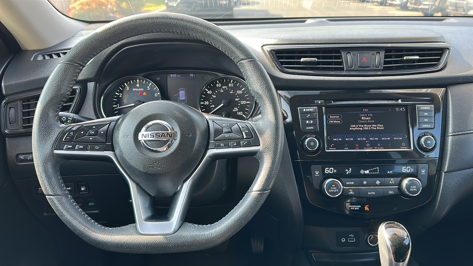 2019 Nissan Rogue SV 8