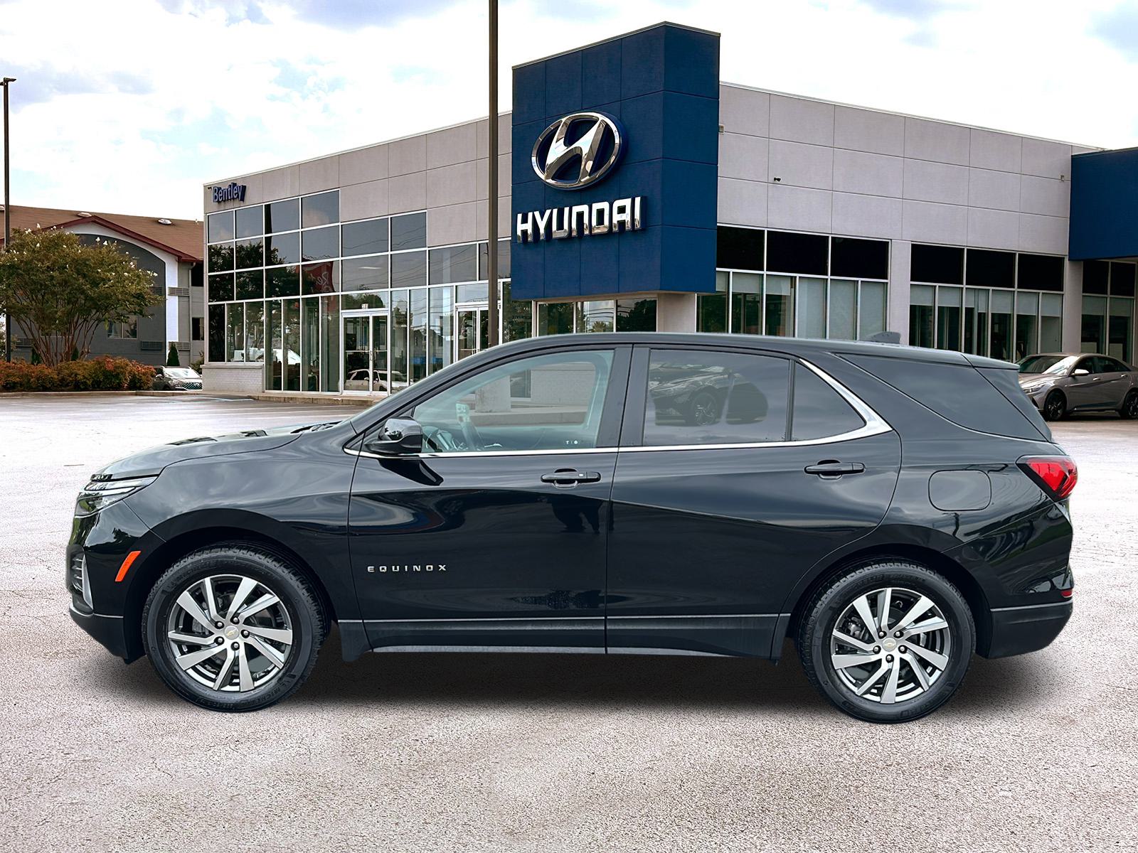 2023 Chevrolet Equinox LT 2