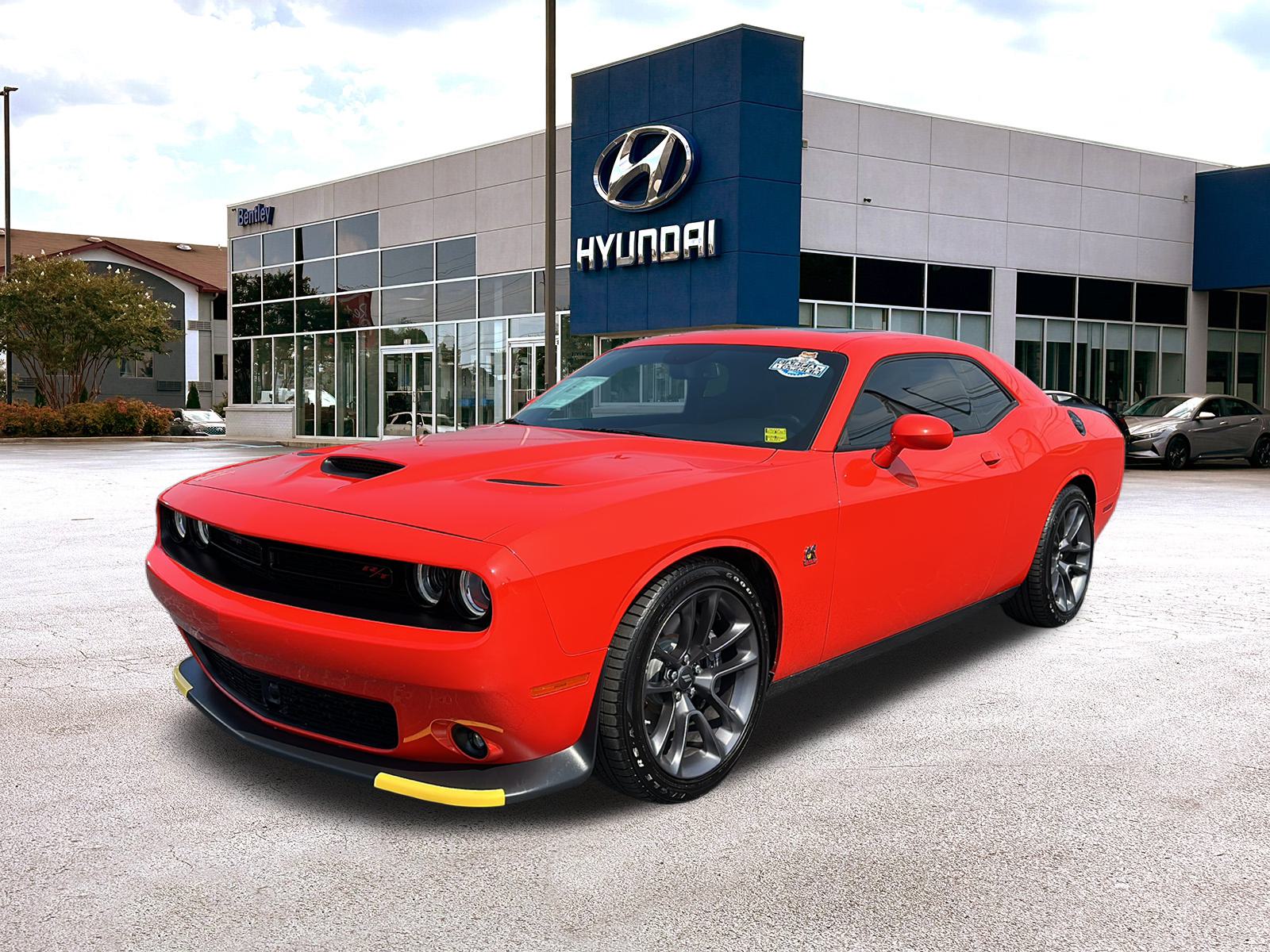 2023 Dodge Challenger R/T Scat Pack 1