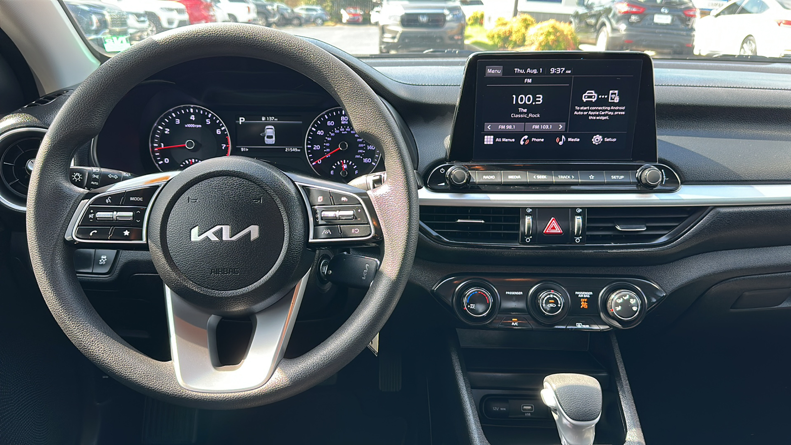 2023 Kia Forte LXS 10