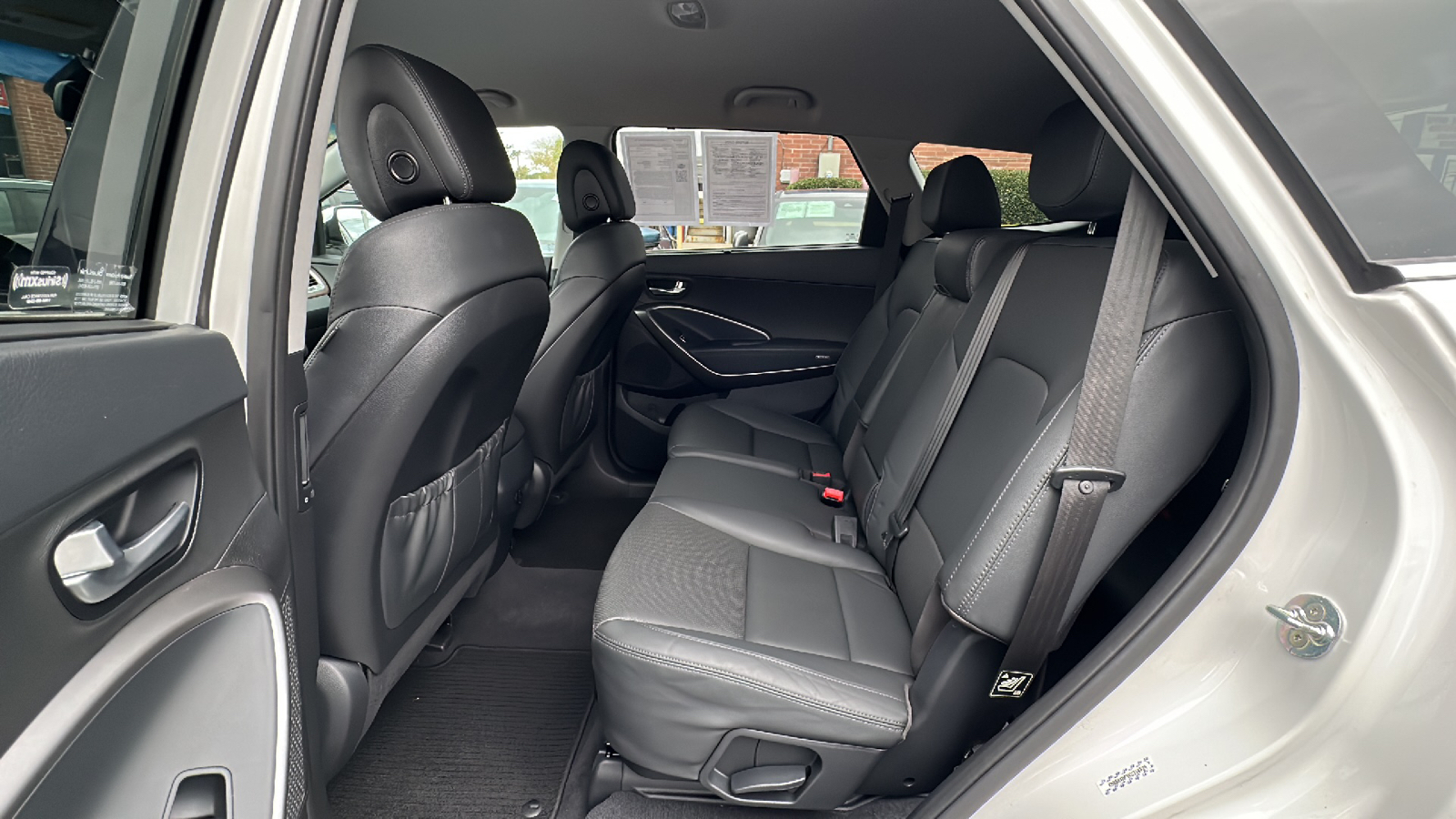 2019 Hyundai Santa Fe XL SE 11