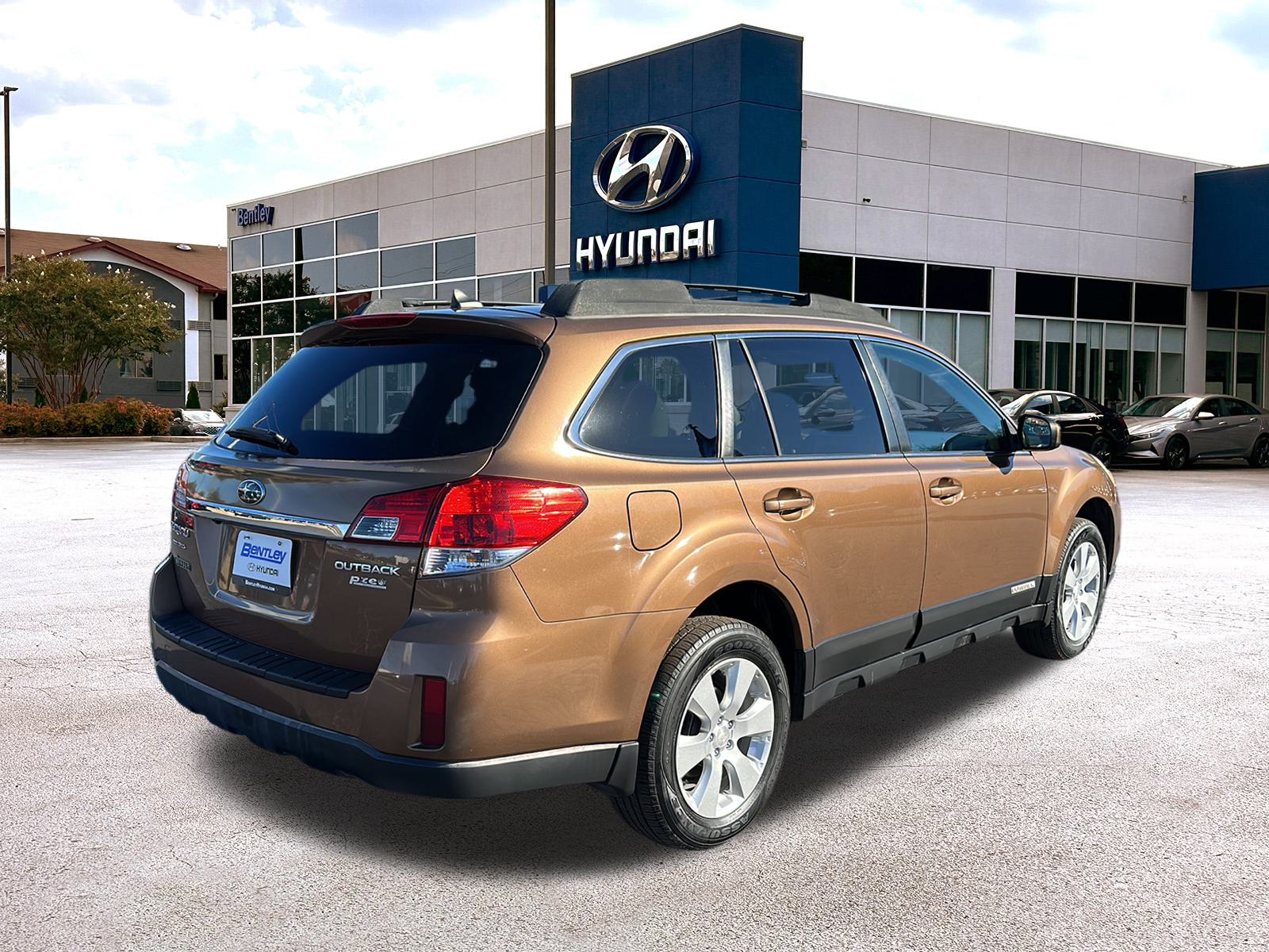 2011 Subaru Outback 2.5i Limited Pwr Moon 5