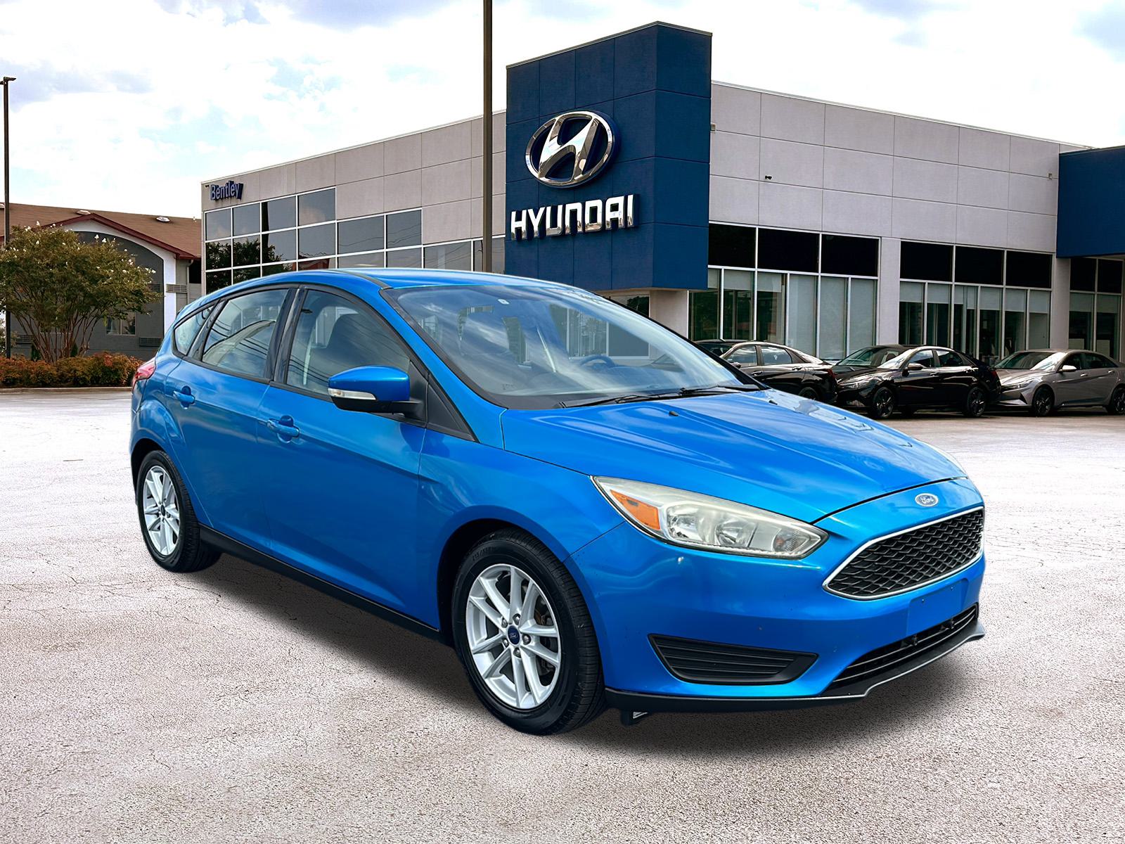 2016 Ford Focus SE 6