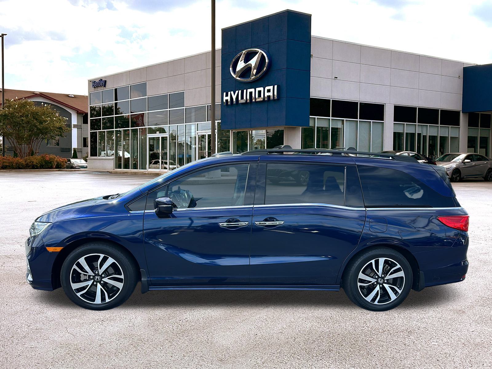 2018 Honda Odyssey Elite 2