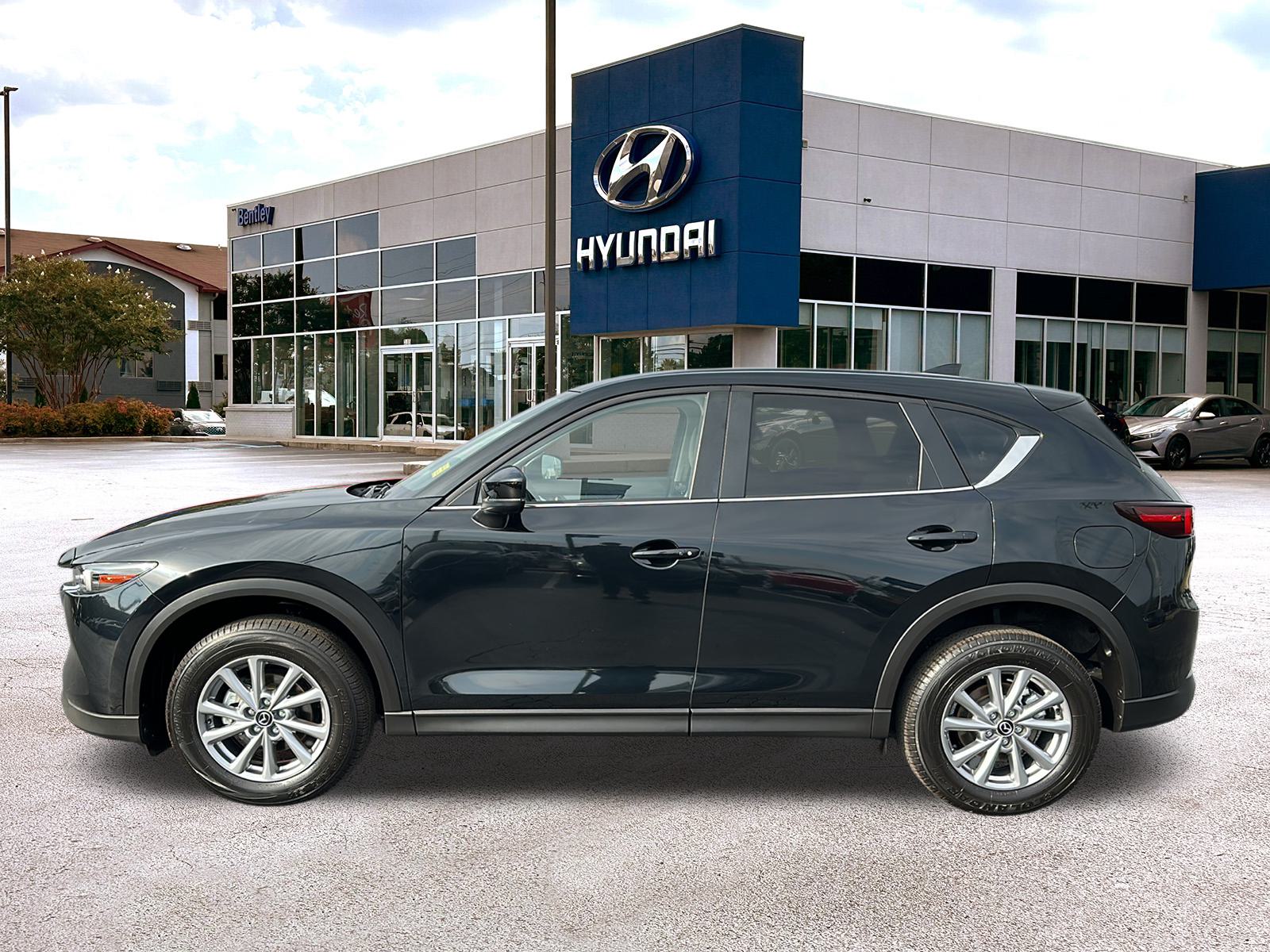 2023 Mazda CX-5 2.5 S Preferred Package 2