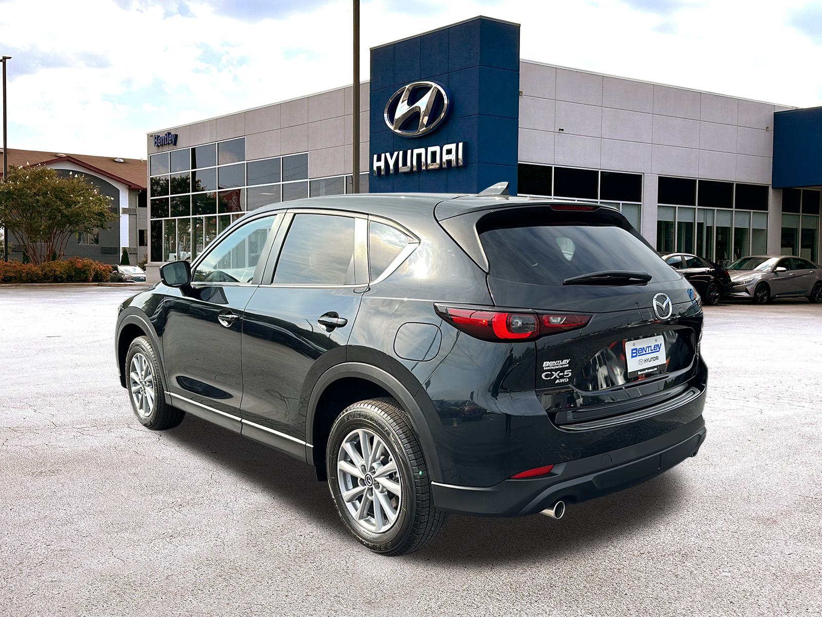 2023 Mazda CX-5 2.5 S Preferred Package 3