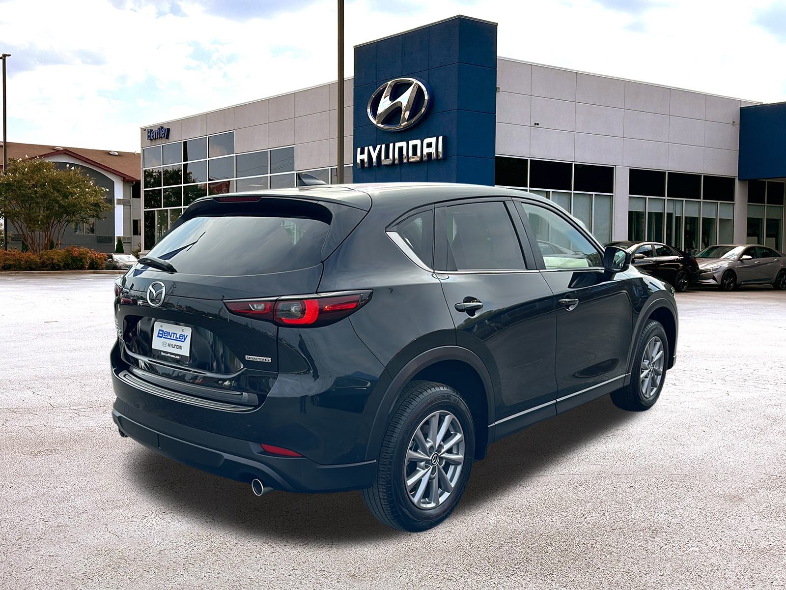 2023 Mazda CX-5 2.5 S Preferred Package 5