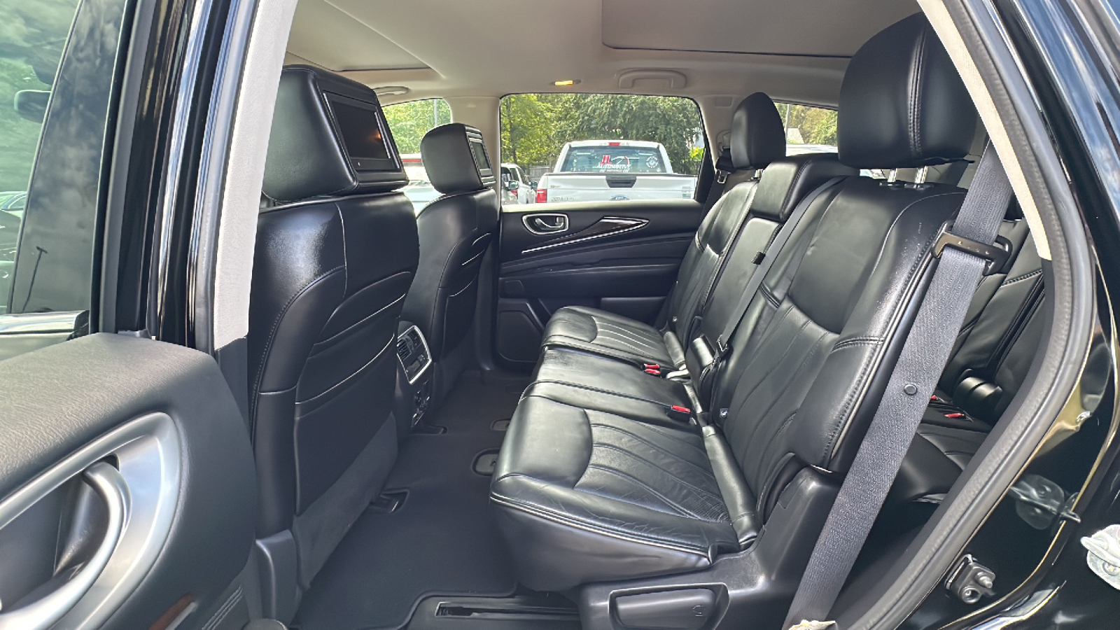 2015 INFINITI QX60 Base (CVT) 6