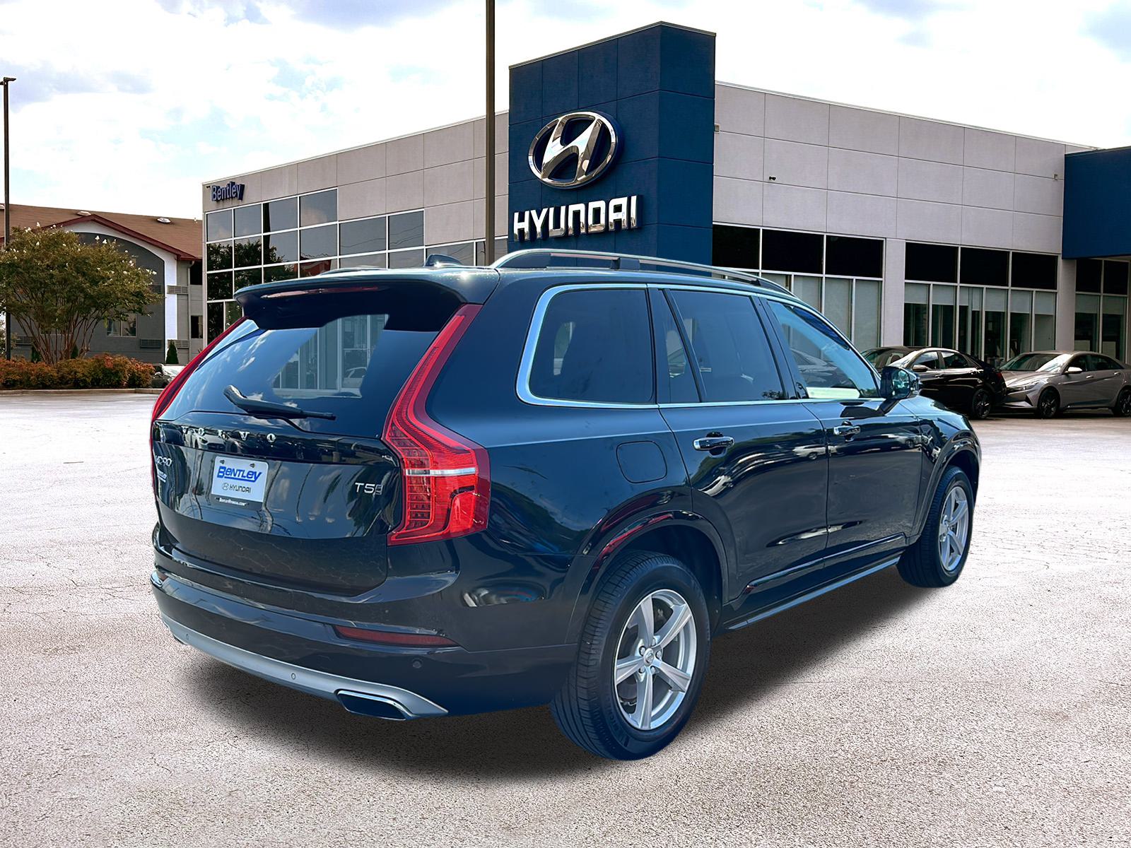 2016 Volvo XC90 T5 Momentum 3