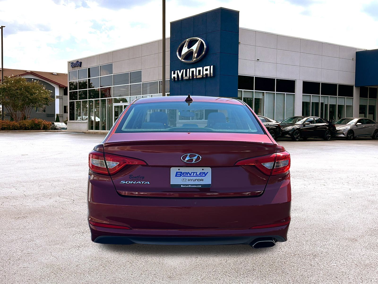 2016 Hyundai Sonata 2.4L SE 4