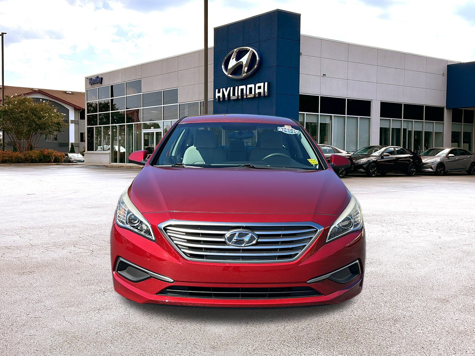 2016 Hyundai Sonata 2.4L SE 8