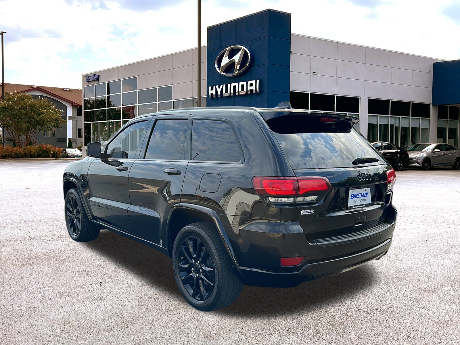 2020 Jeep Grand Cherokee Altitude 3