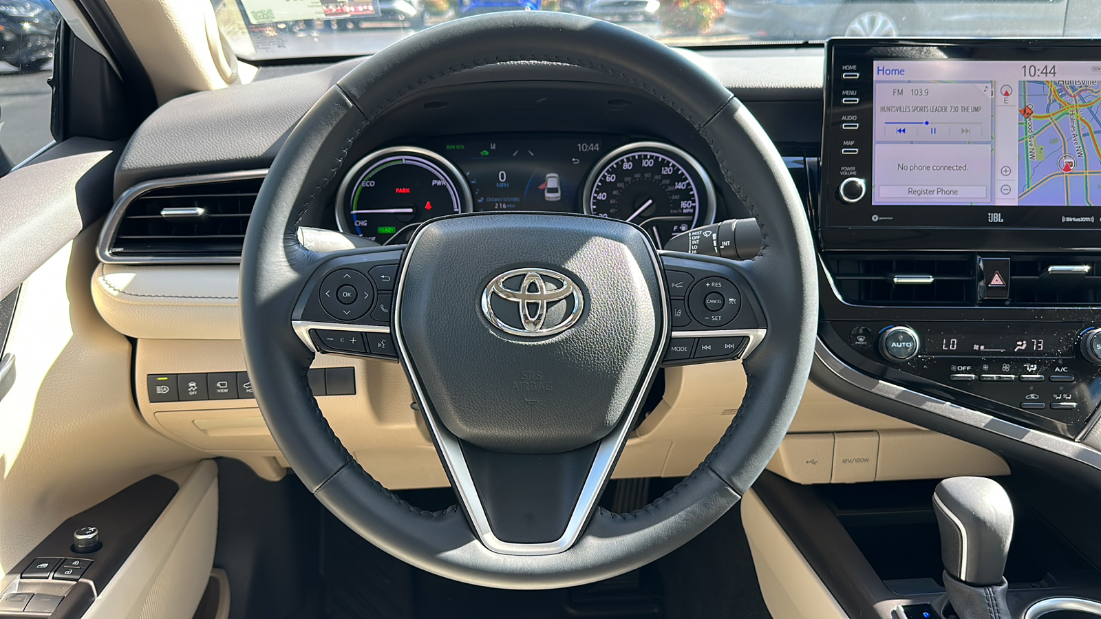 2021 Toyota Camry Hybrid XLE 11