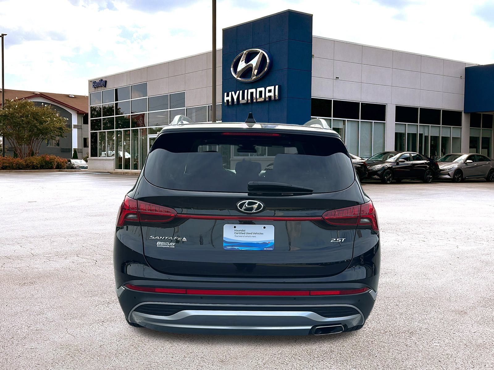 2021 Hyundai SANTA FE  4