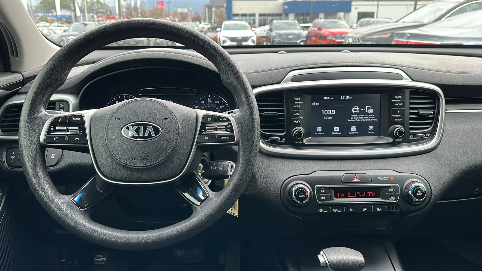 2019 Kia Sorento LX V6 10