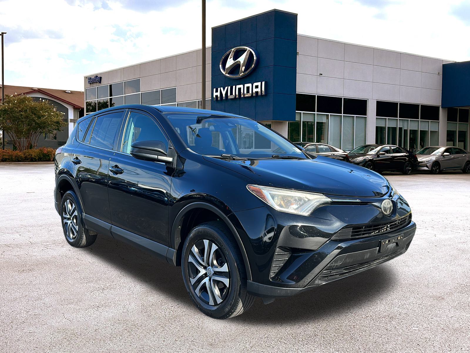 2018 Toyota RAV4 LE 5