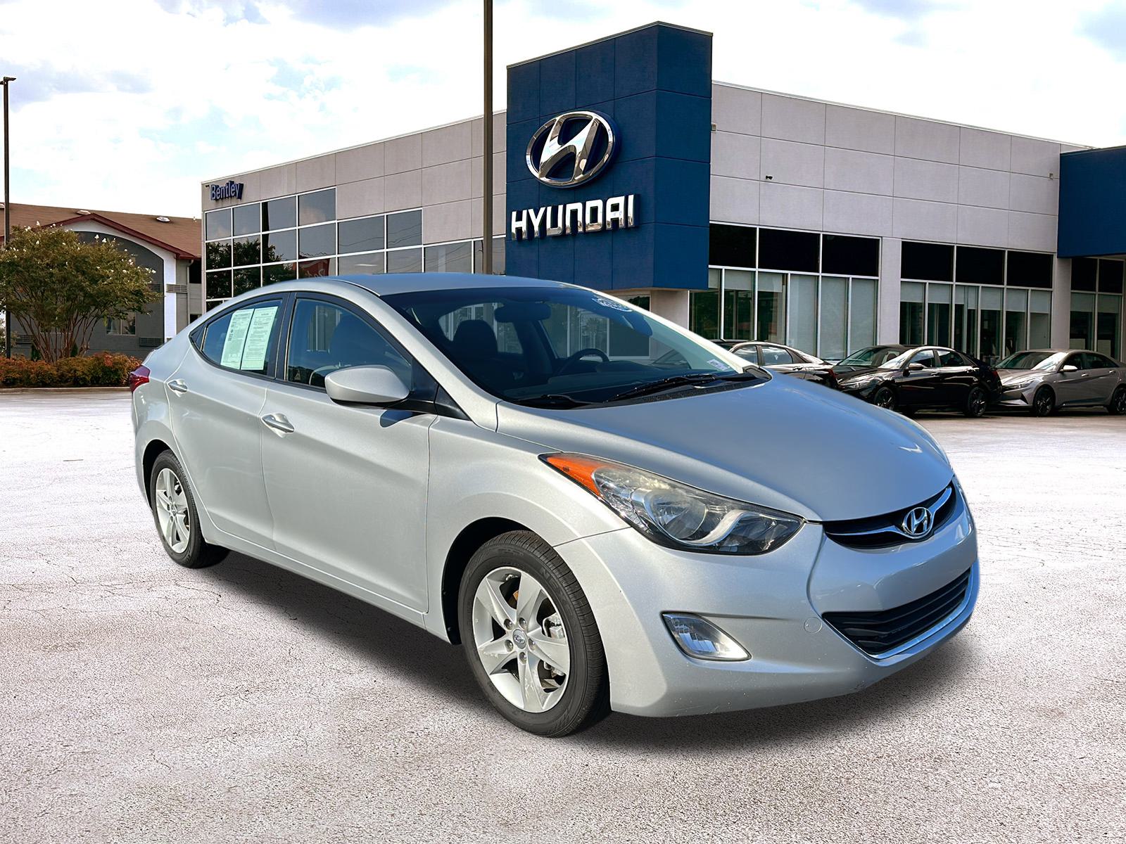 2013 Hyundai Elantra GLS 4