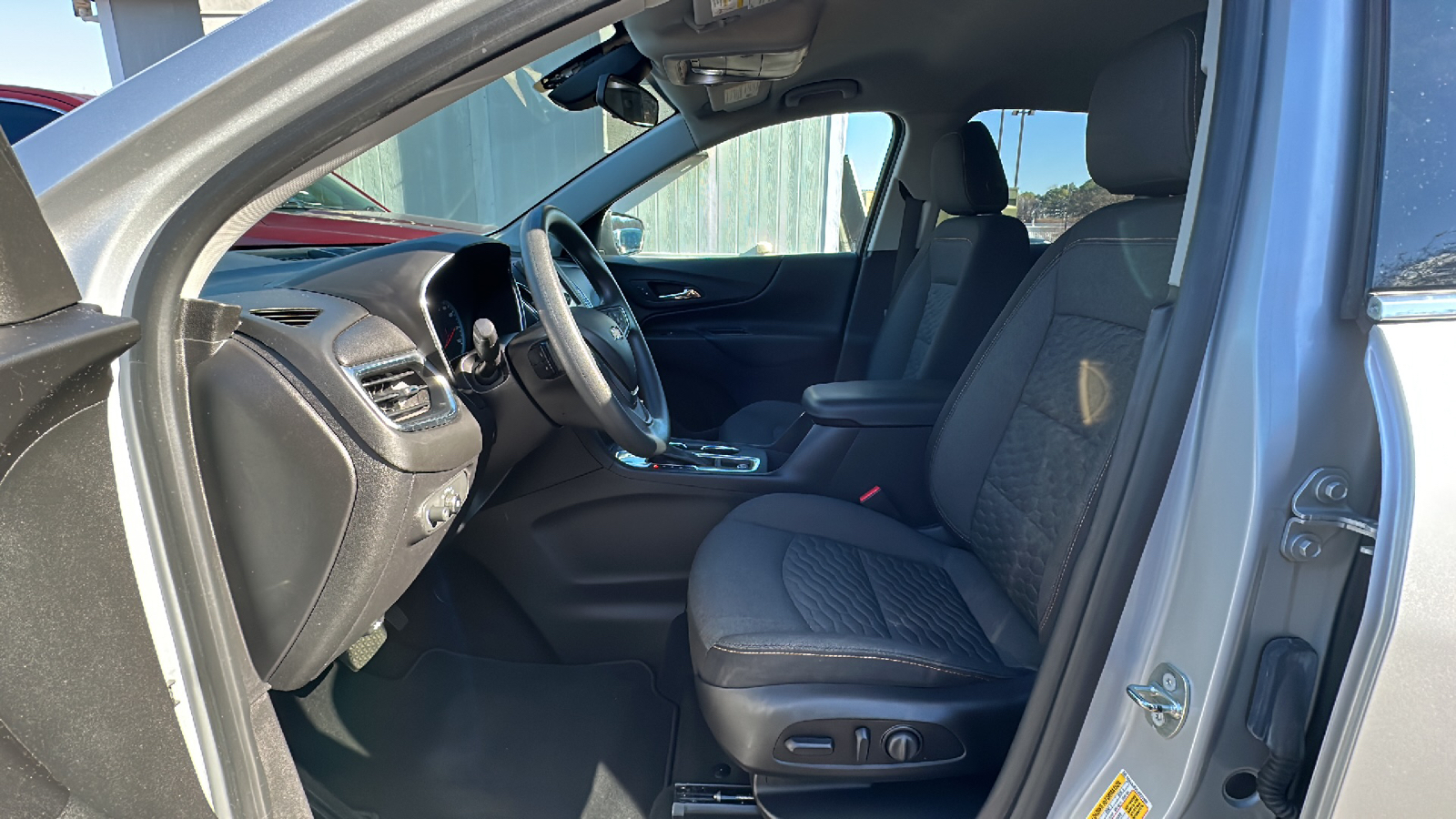 2018 Chevrolet Equinox LT 9