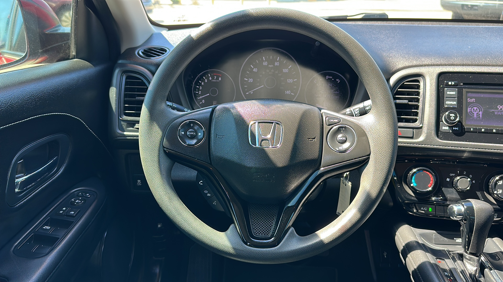 2018 Honda HR-V LX 12