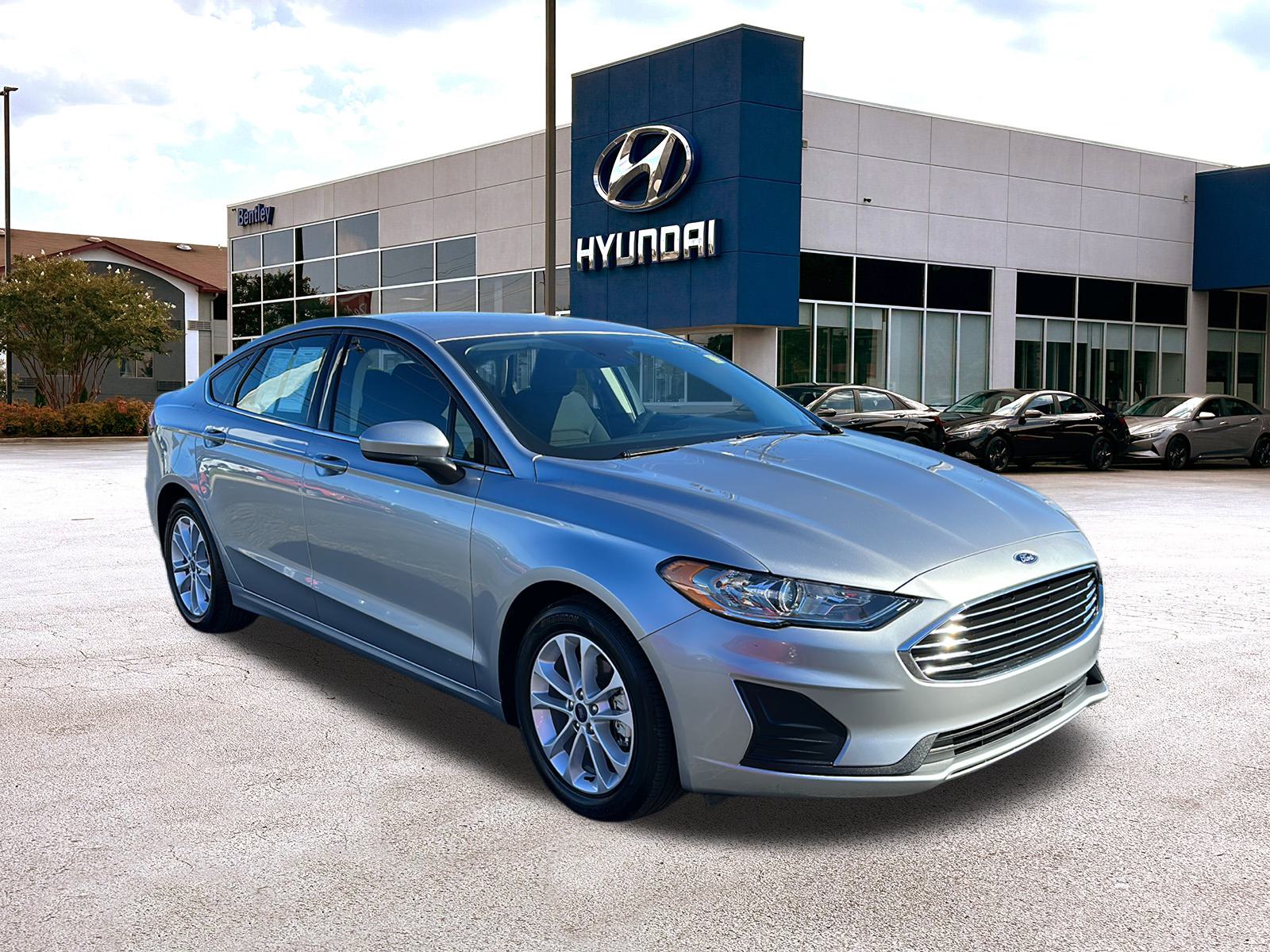 2020 Ford Fusion SE 7