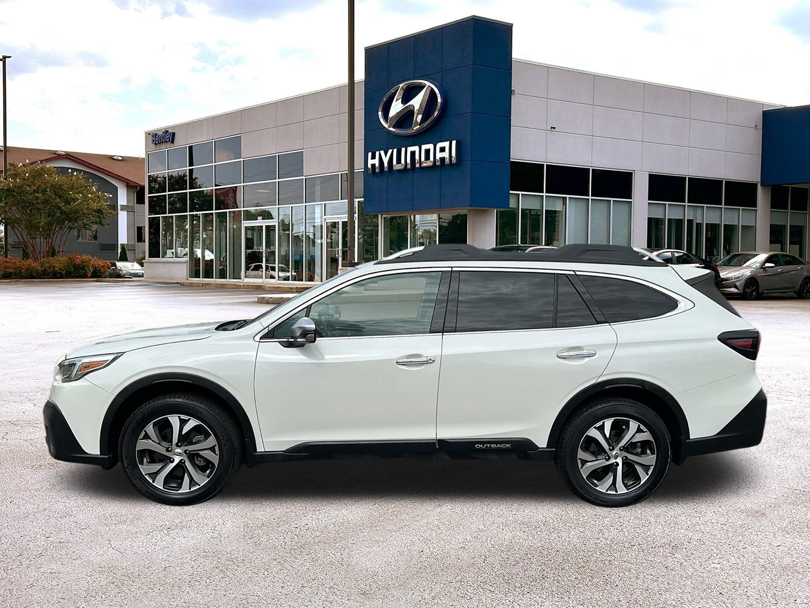 2020 Subaru Outback Touring 2