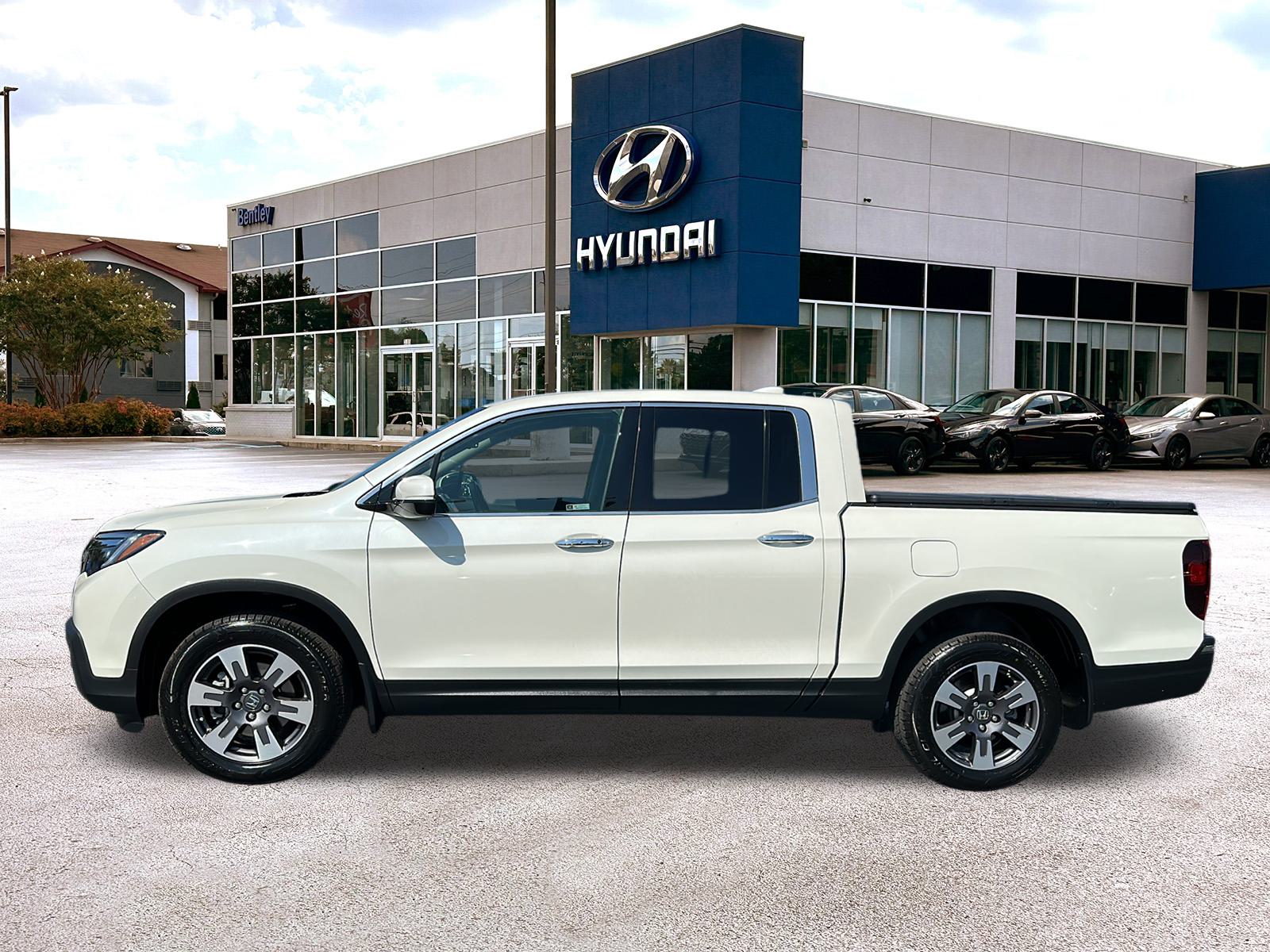 2019 Honda Ridgeline RTL-E 2