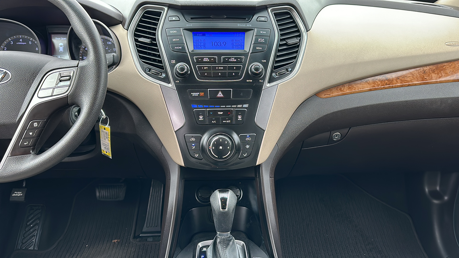 2014 Hyundai Santa Fe Sport 2.4L (A6) 7