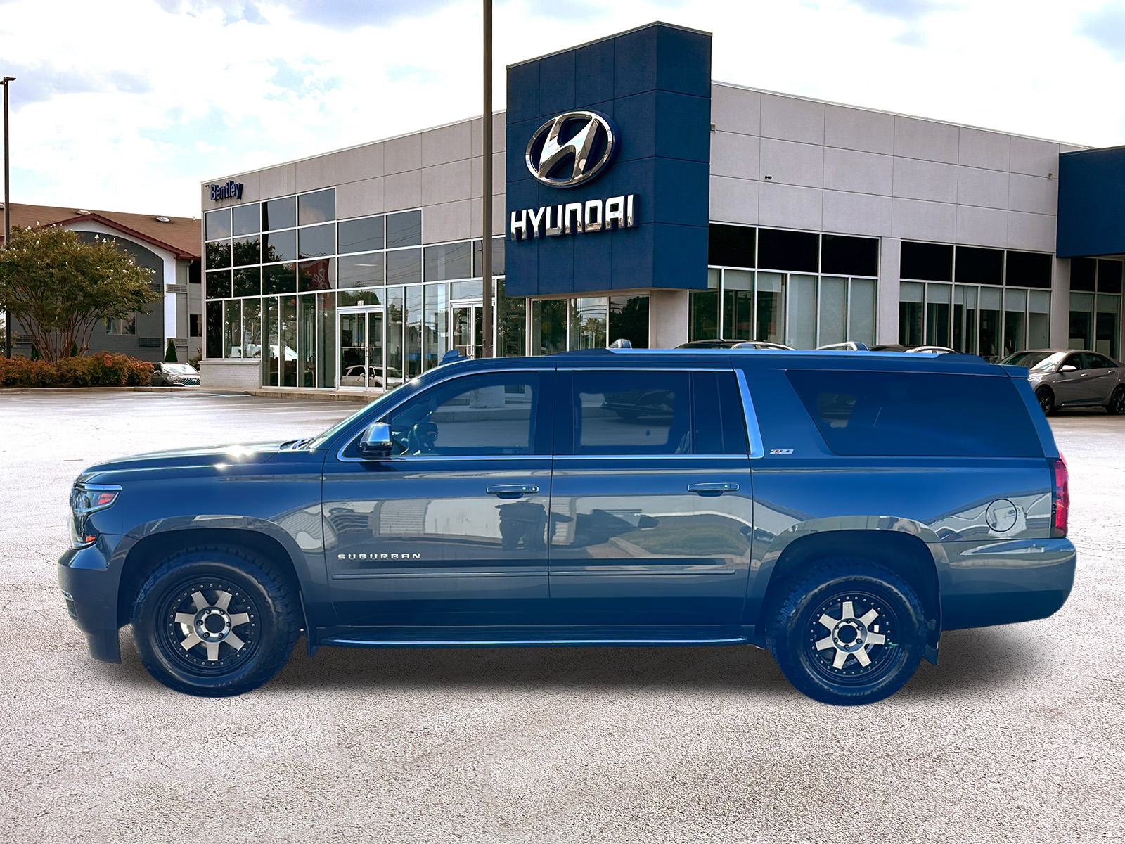 2019 Chevrolet Suburban Premier 2