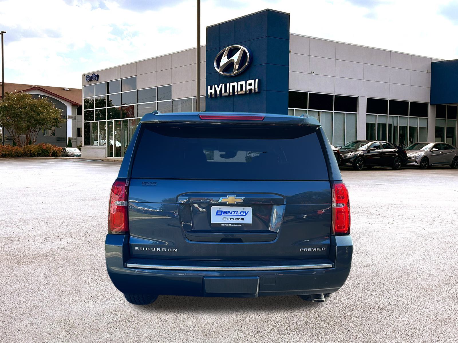 2019 Chevrolet Suburban Premier 4