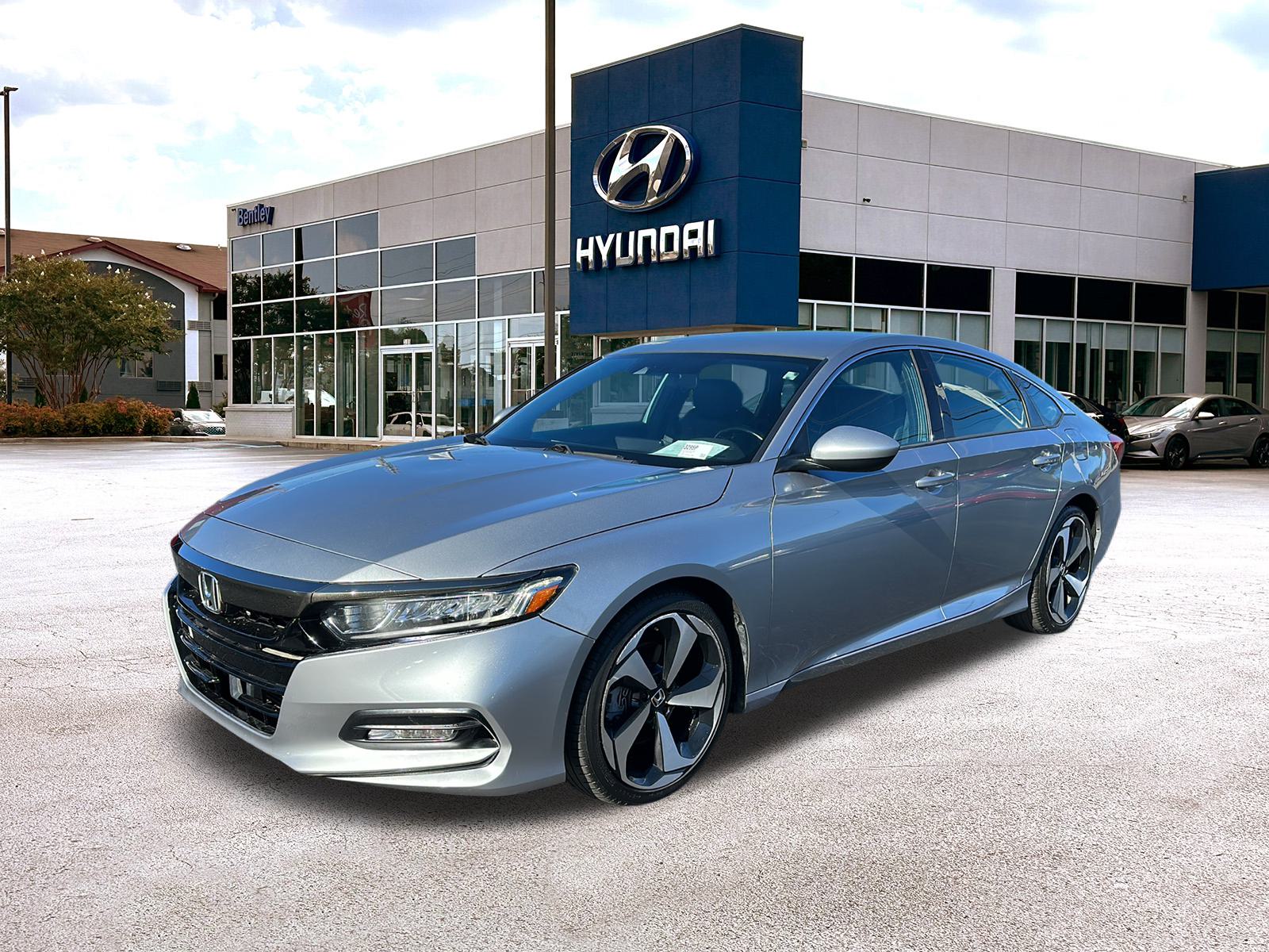 2019 Honda Accord Sport 1