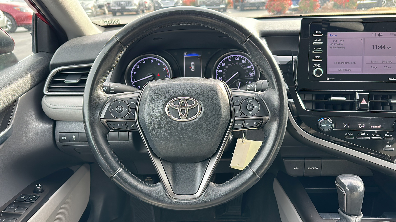 2021 Toyota Camry SE 12