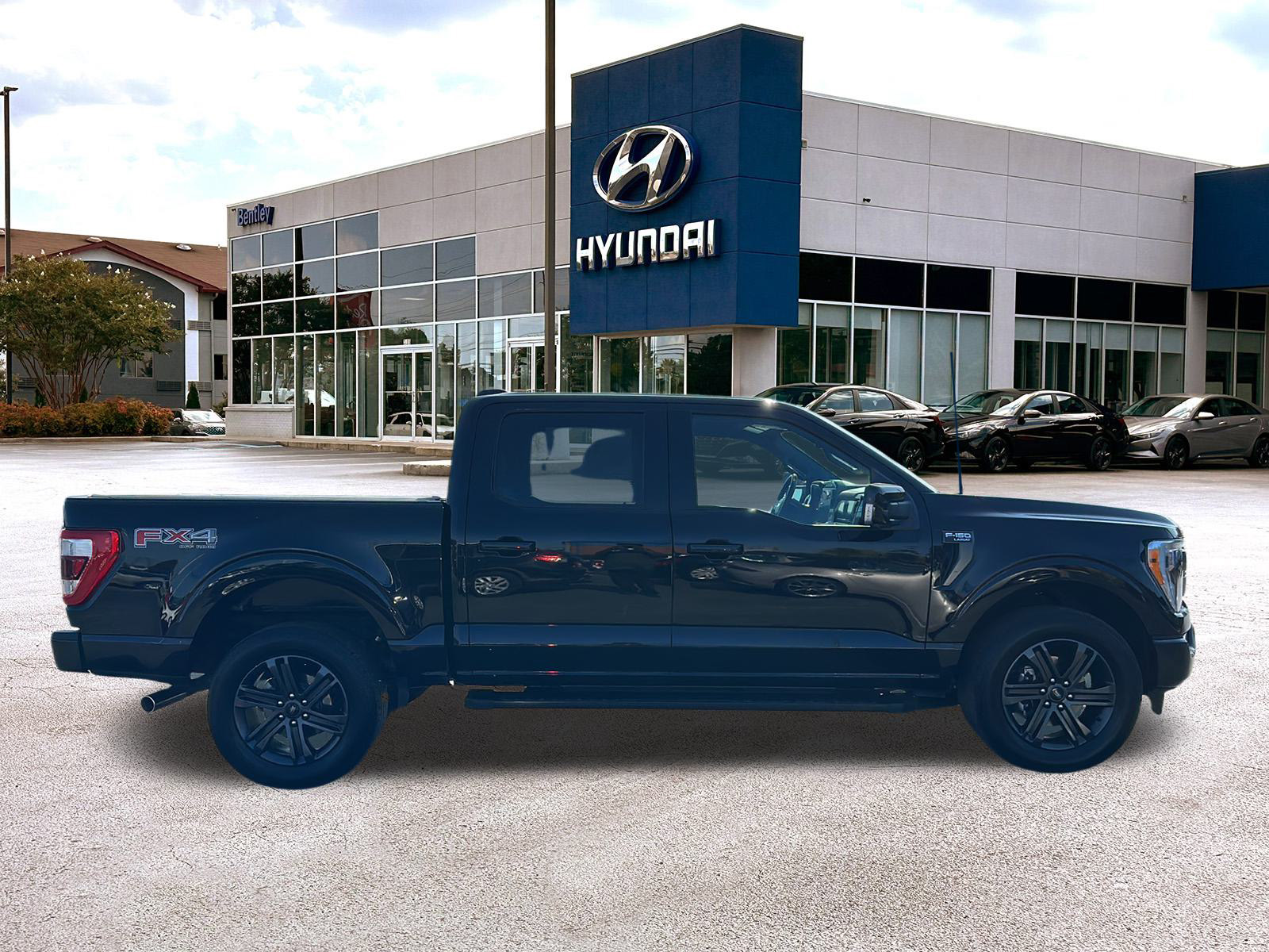 2022 Ford F-150 LARIAT 6