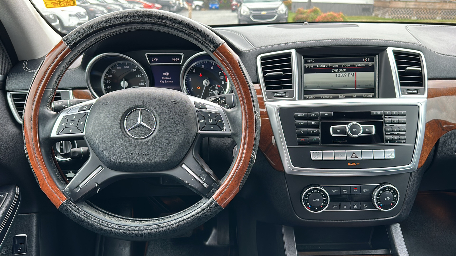 2014 Mercedes-Benz GL-Class GL450 4MATIC 10