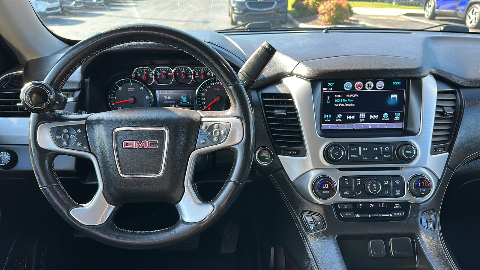 2019 GMC Yukon XL SLT 9