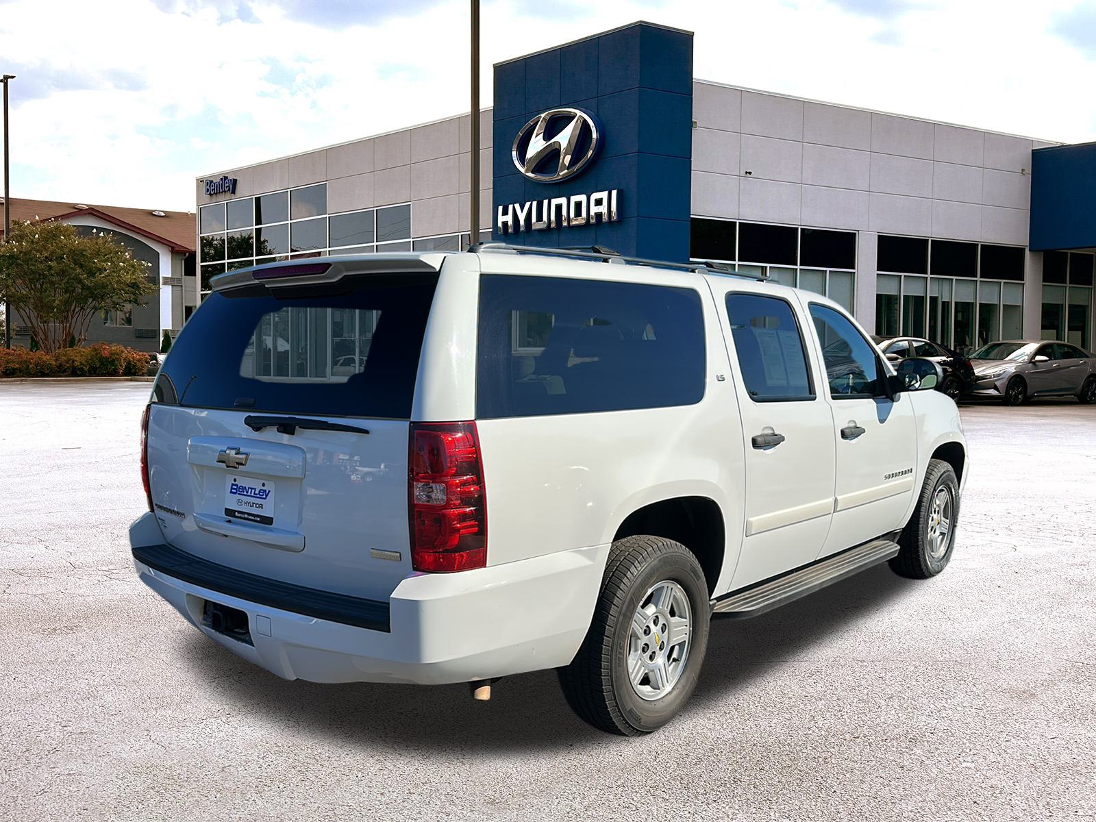 2008 Chevrolet Suburban LS 5