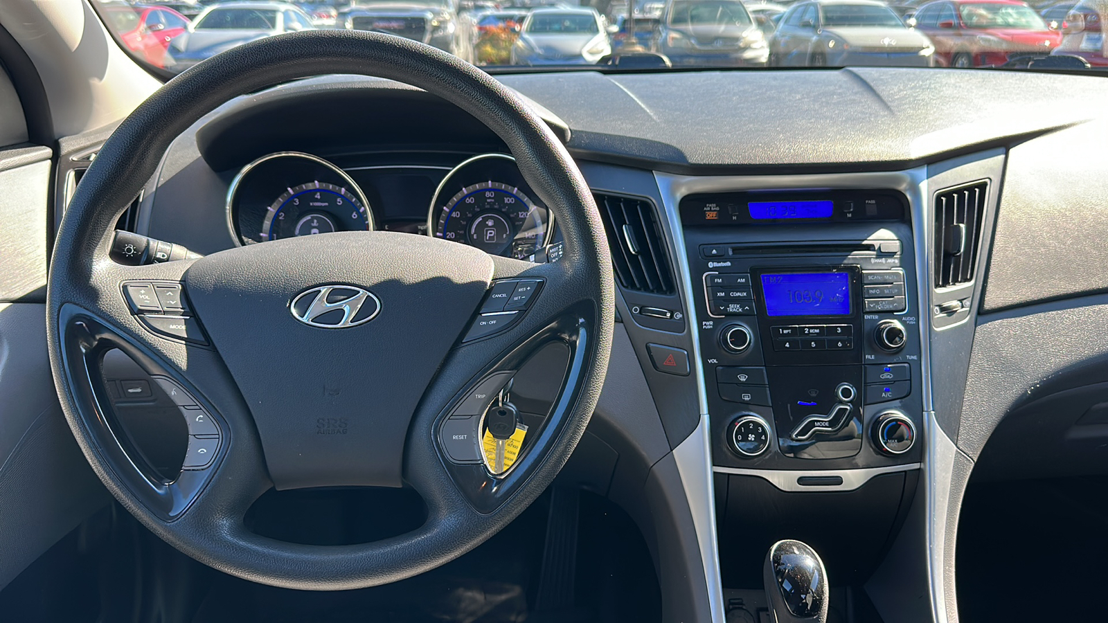 2011 Hyundai Sonata GLS 10