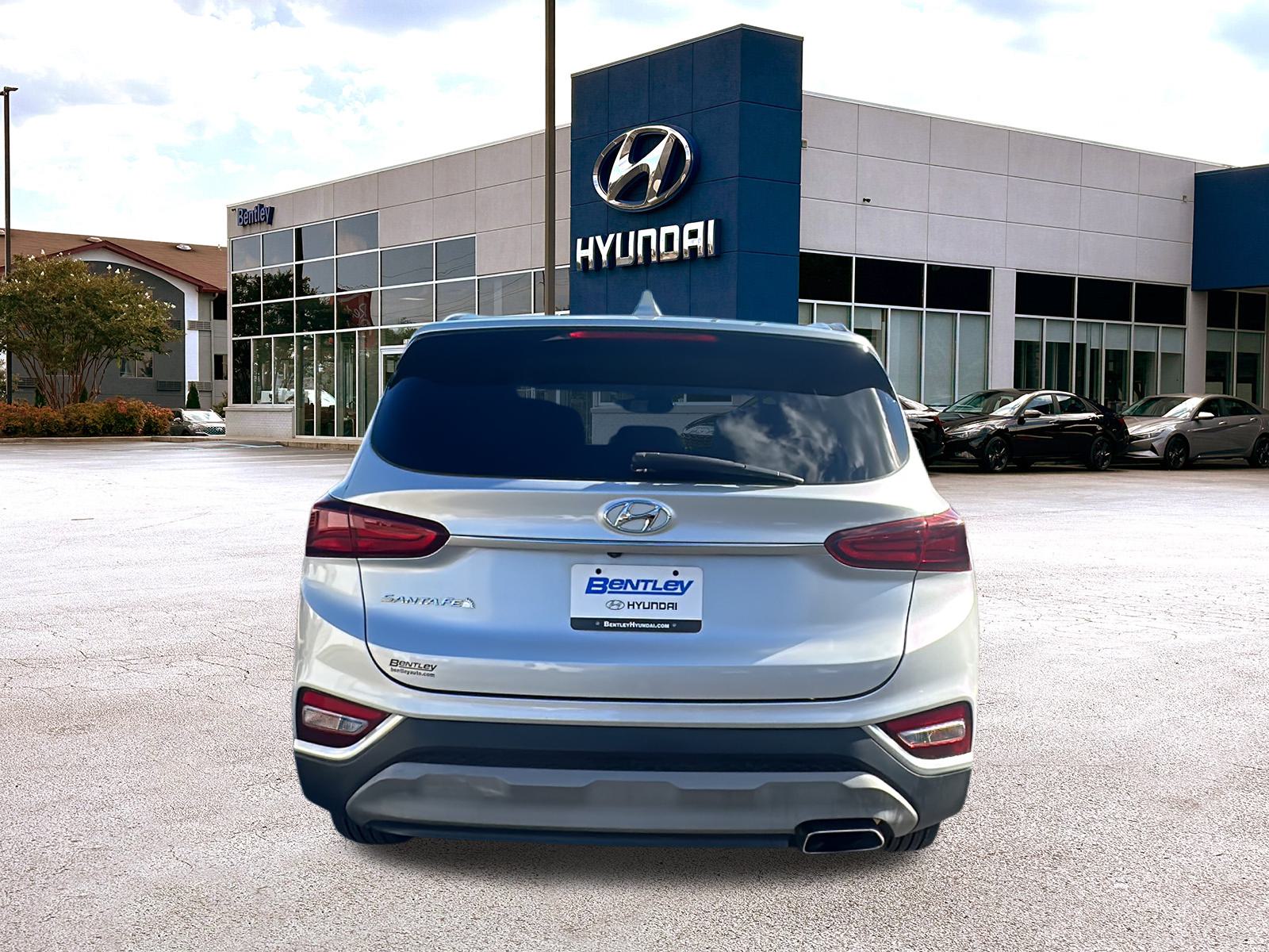 2019 Hyundai Santa Fe SEL 2