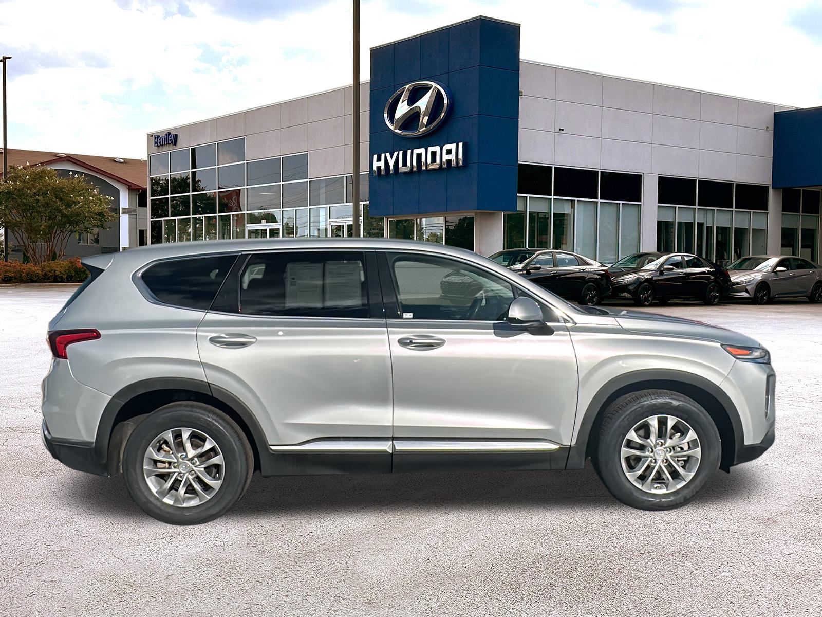 2019 Hyundai Santa Fe SEL 4