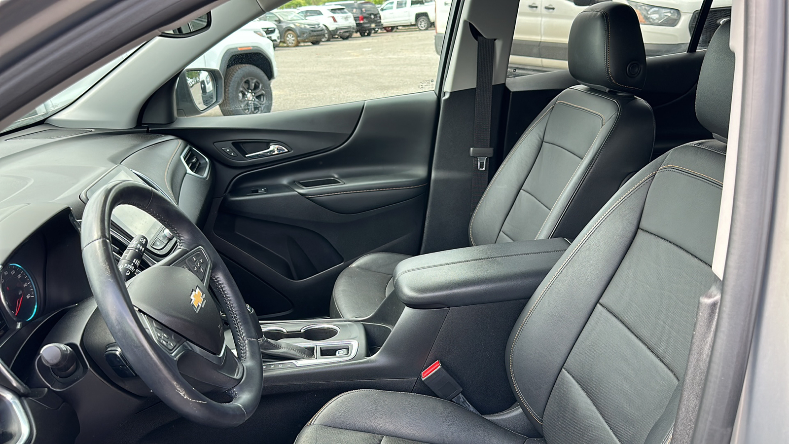 2018 Chevrolet Equinox Premier 9