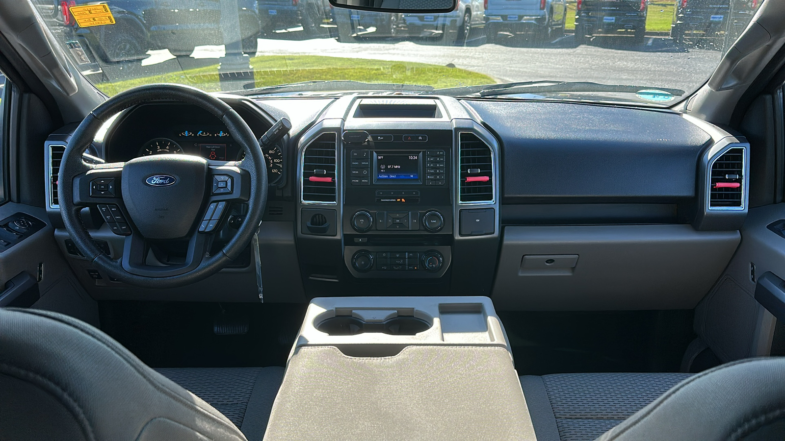 2015 Ford F-150 XLT 10