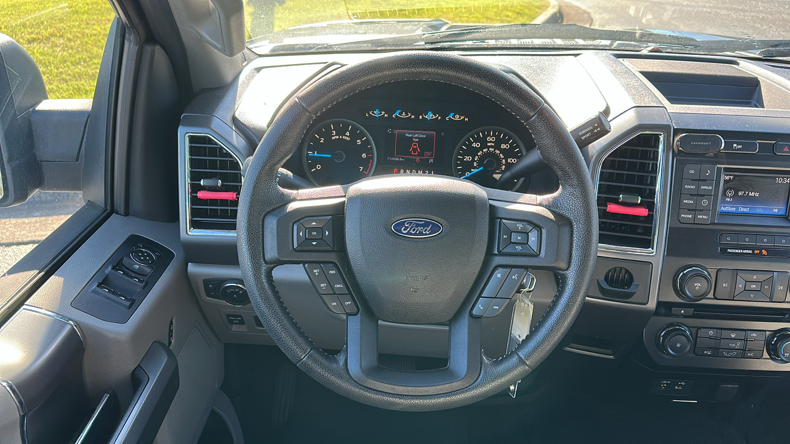 2015 Ford F-150 XLT 12