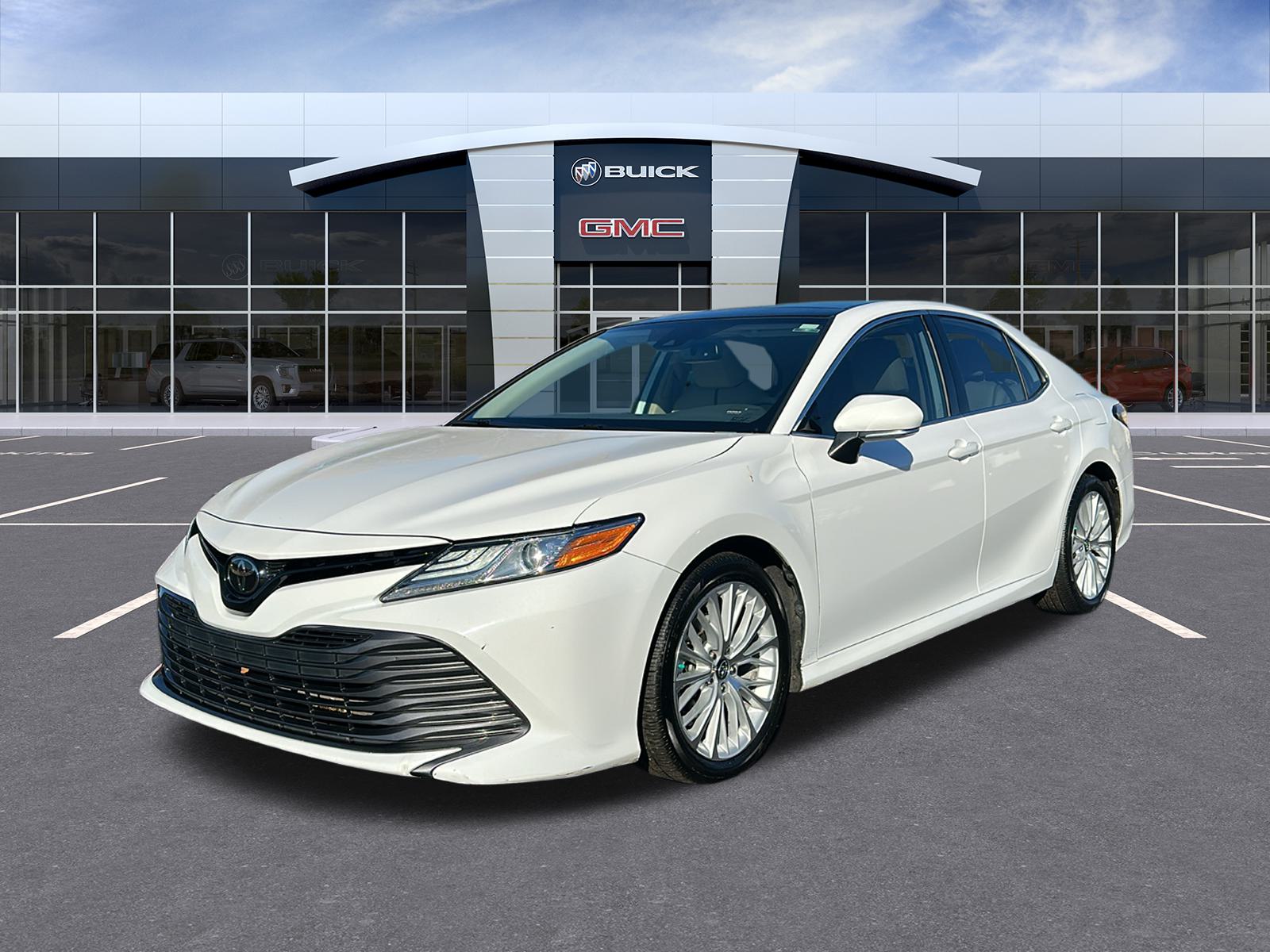 2019 Toyota Camry XLE 1