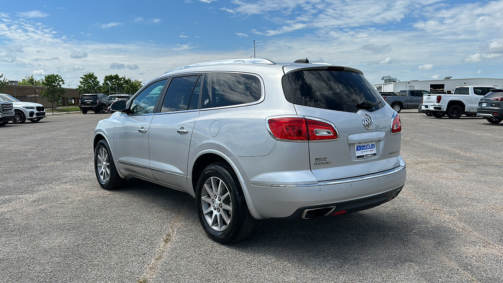 2017 Buick Enclave Leather 3