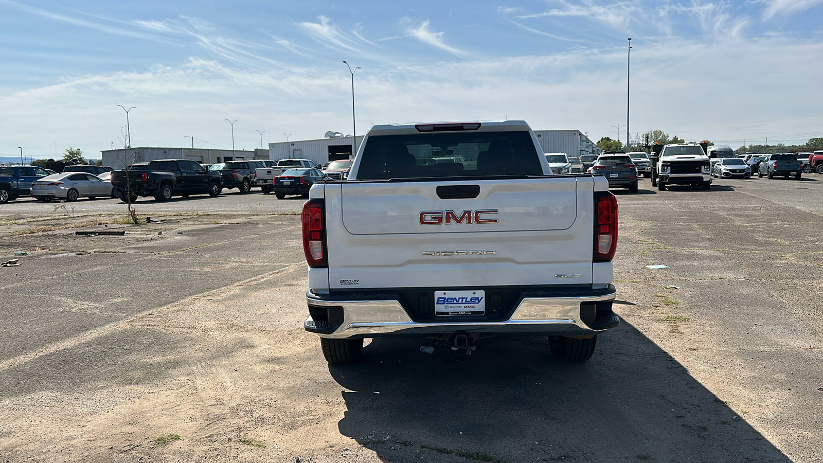 2022 GMC Sierra Limited SLE 4