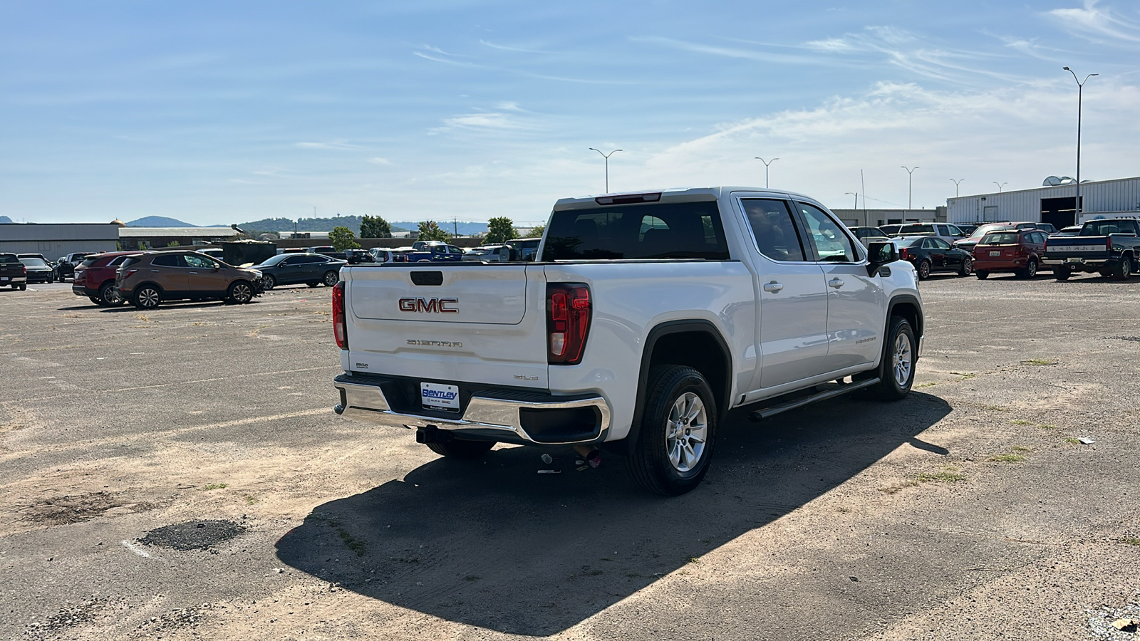 2022 GMC Sierra Limited SLE 5