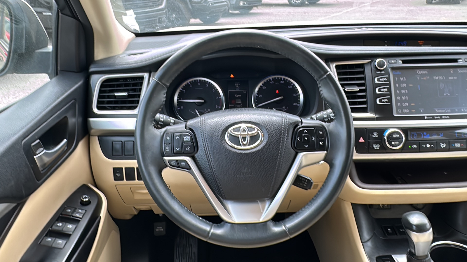 2016 Toyota Highlander XLE 12