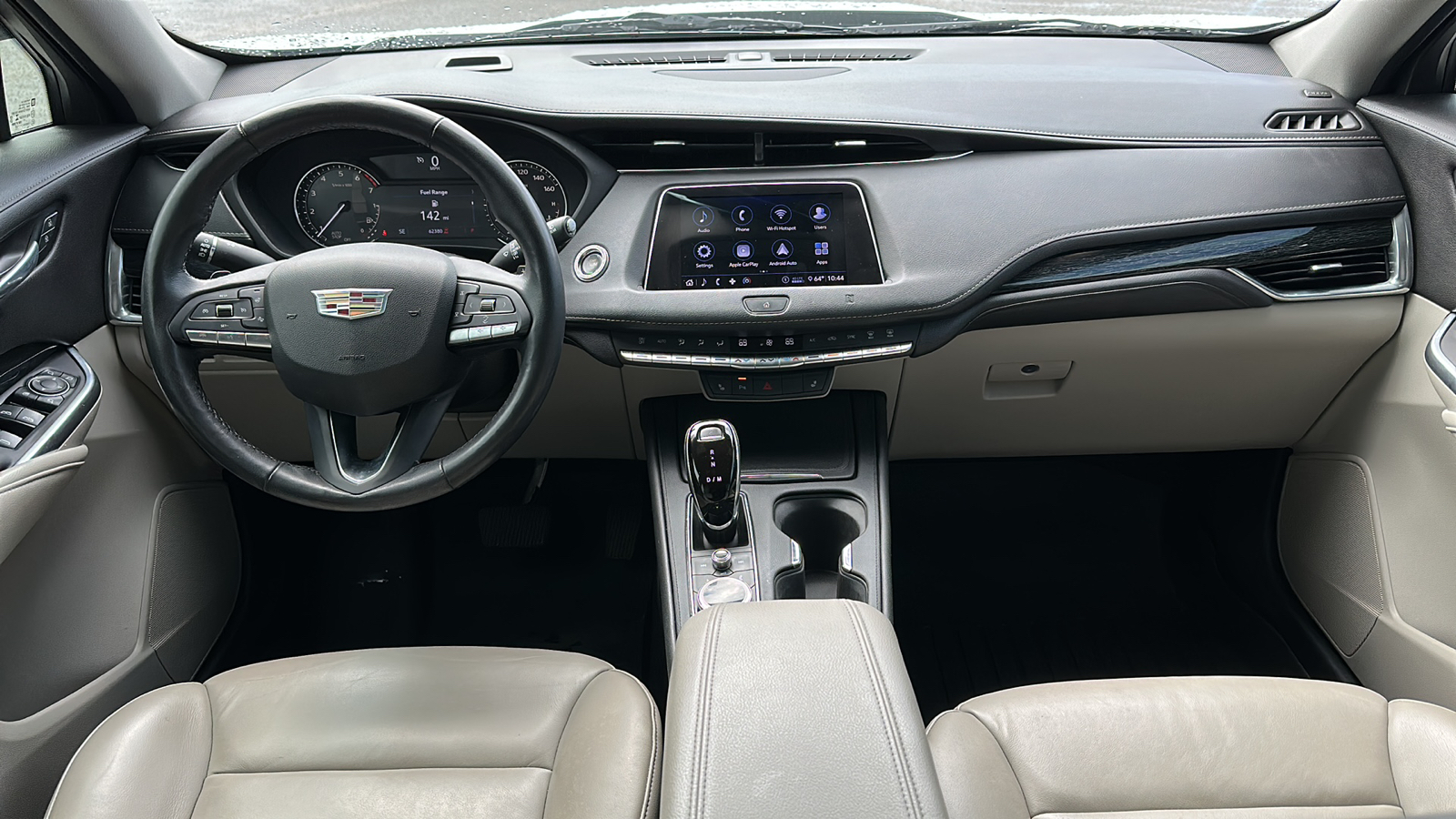2020 Cadillac XT4 FWD Premium Luxury 10