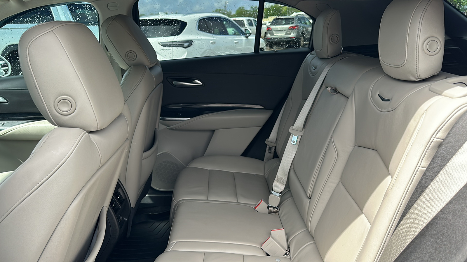 2020 Cadillac XT4 FWD Premium Luxury 14