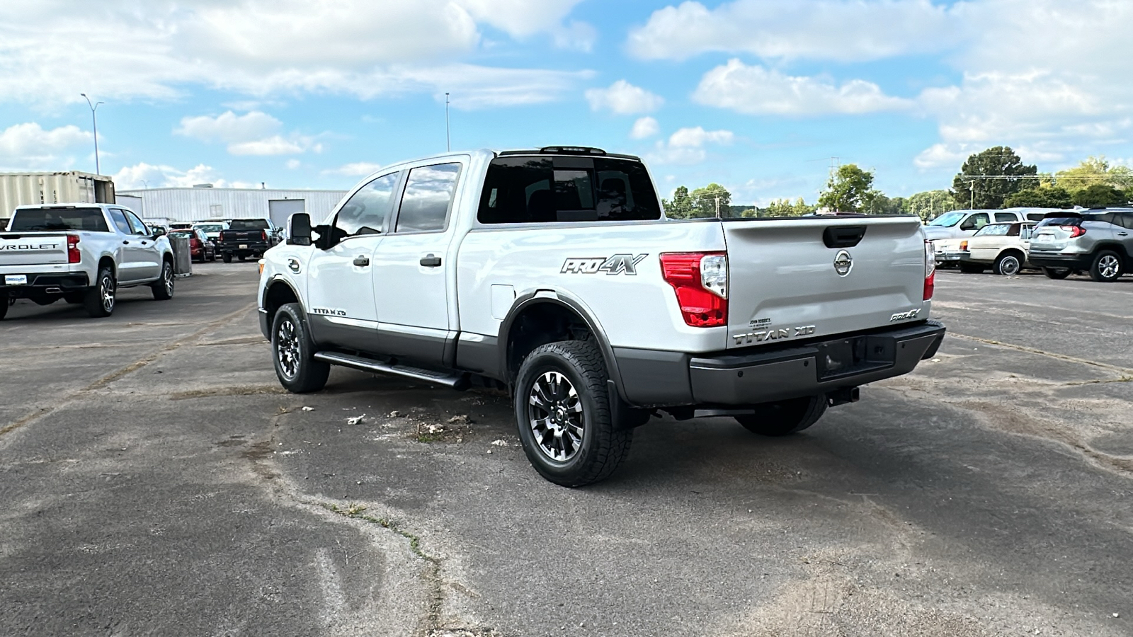 2017 Nissan Titan XD PRO-4X 3