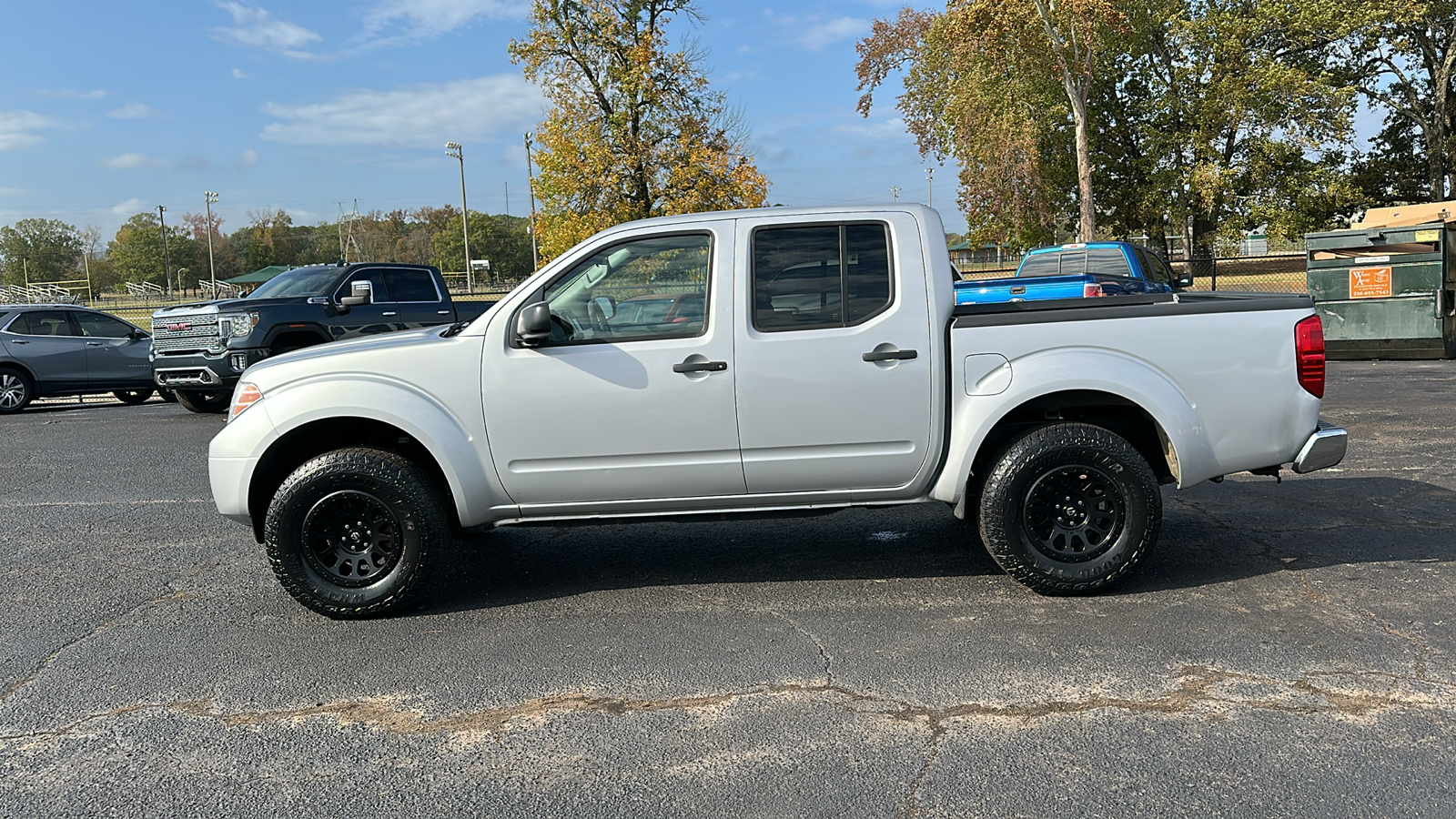 2019 Nissan Frontier SV 2